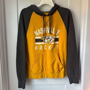 NHL Men's Nashville Predators Hooded Sweatshirt Preds Gold Gray Size S